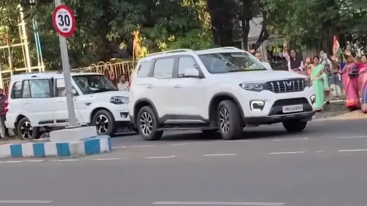 तृणमूल कांग्रेस ने चुनाव आयोग पर पार्टी नेताओं के वाहनों की जांच का आरोप लगाया