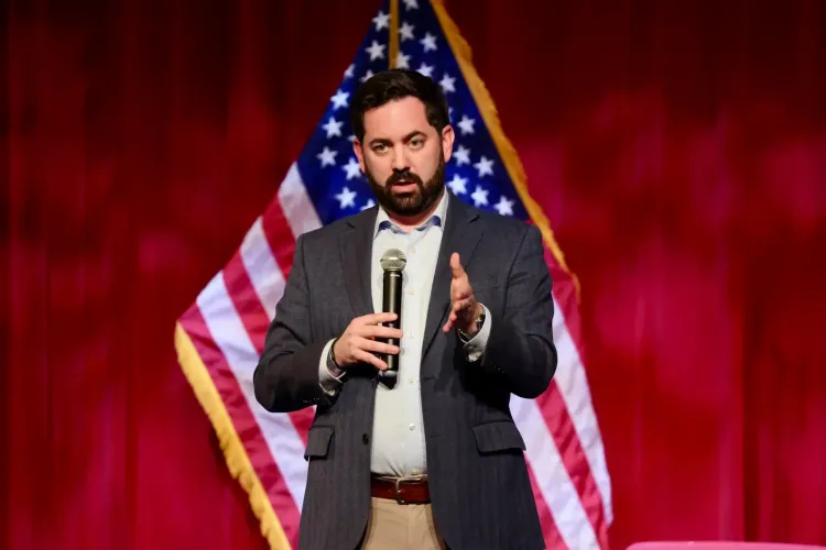 बढ़ते तनाव के बीच अमेरिका ने ईरान के खिलाफ ऊर्जा प्रतिबंधों को और सख्त किया