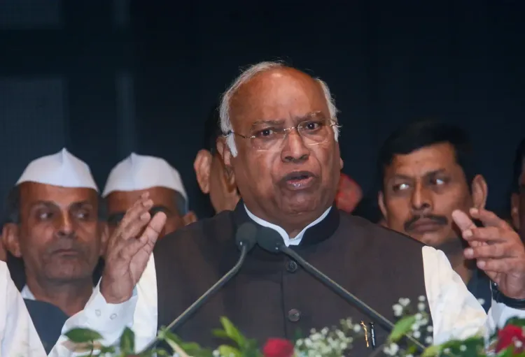 Hindu Sena files FIR plea against Kharge over 'Modi ka baap' remark