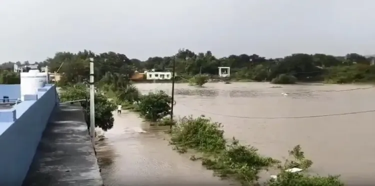 Amit Shah assures Odisha full Centre support as Cyclone Arnab wreaks havoc