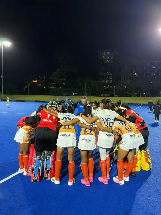 India women's hockey team beat Australia in shootout, level series 1-1