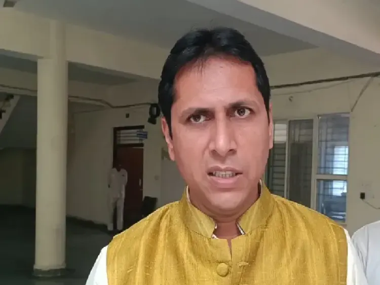 दतिया में होली और ईद से पूर्व शांति समिति की बैठक, त्योहार मनाने की अपील