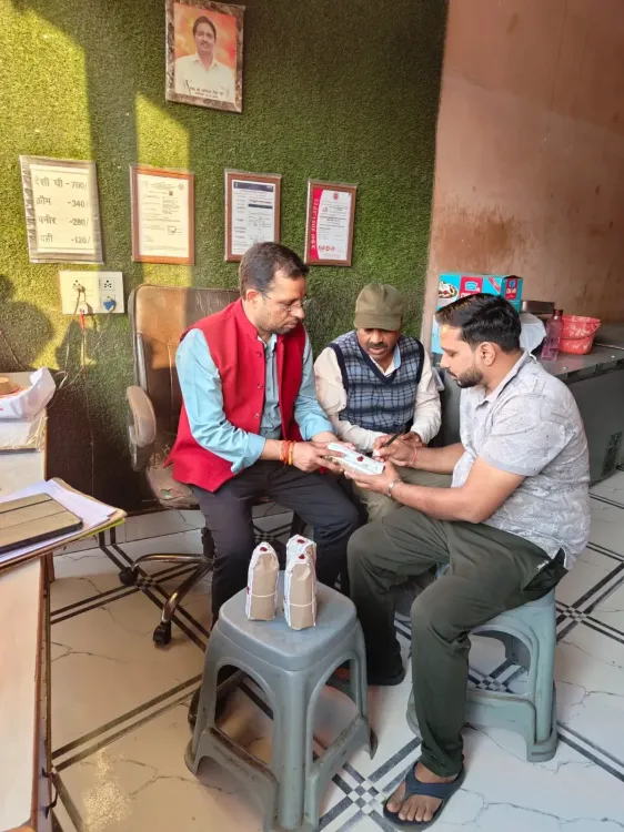 होली के त्योहार से पहले खाद्य विभाग की कार्रवाई, गौतमबुद्ध नगर में 8 खाद्य नमूने लिए गए