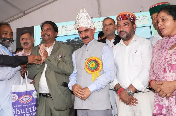 HP CM Office Announces Financial Aid Scheme for Fish Farmers