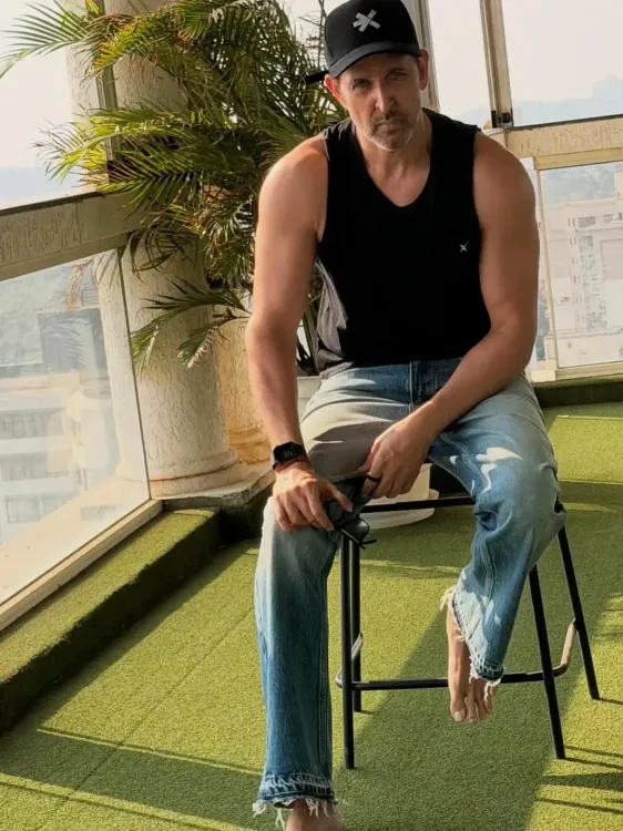 ऋतिक रोशन ने 'सुपर इनफिनिटी' की तारीफ की, आनंद कुमार को बताया गणित को मज़ेदार बनाने वाला