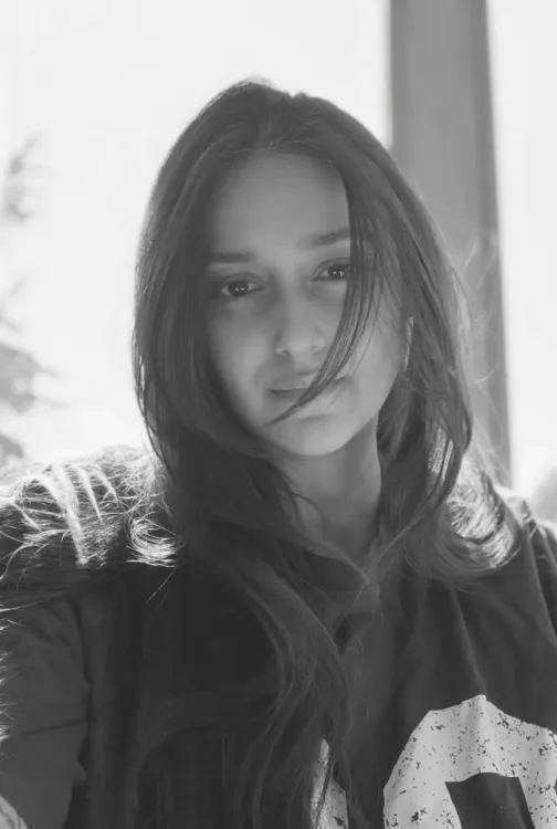 Ileana D’Cruz Shares Adorable Selfie During Baby Feeding Break
