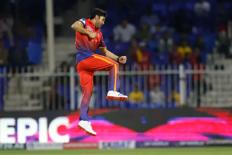 ILT20 Season 3: Qais and Naib Propel Dubai Capitals to Convincing Victory Over Desert Vipers