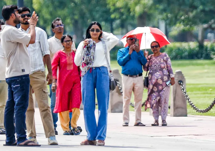 IMD yellow alert: Delhi-NCR heatwave to persist till May 22, temperatures near 44°C