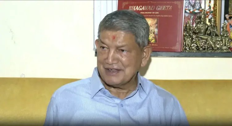 ईंधन मूल्यवृद्धि पर विपक्ष का तीखा प्रहार: कांग्रेस-एनसीपी का आरोप — चुनाव बाद जनता पर थोपी महंगाई