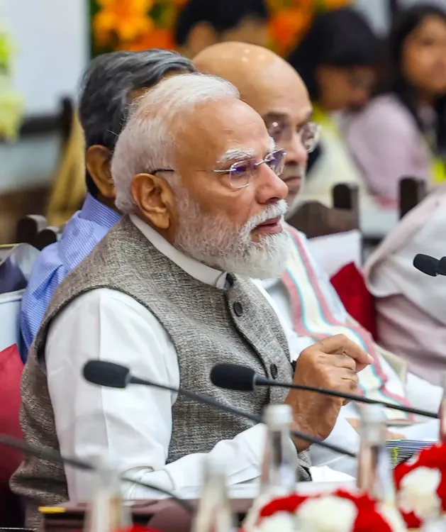 नीति आयोग बैठक: PM मोदी का आह्वान — 70 करोड़ युवाओं का जनसांख्यिकीय लाभांश विकास लाभांश में बदले