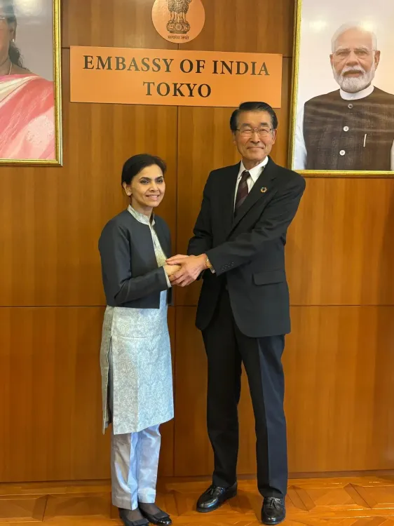 How Did Indian Envoy Nagma Mallick Show Appreciation to Urakawa Mayor for Supporting the Indian Community?