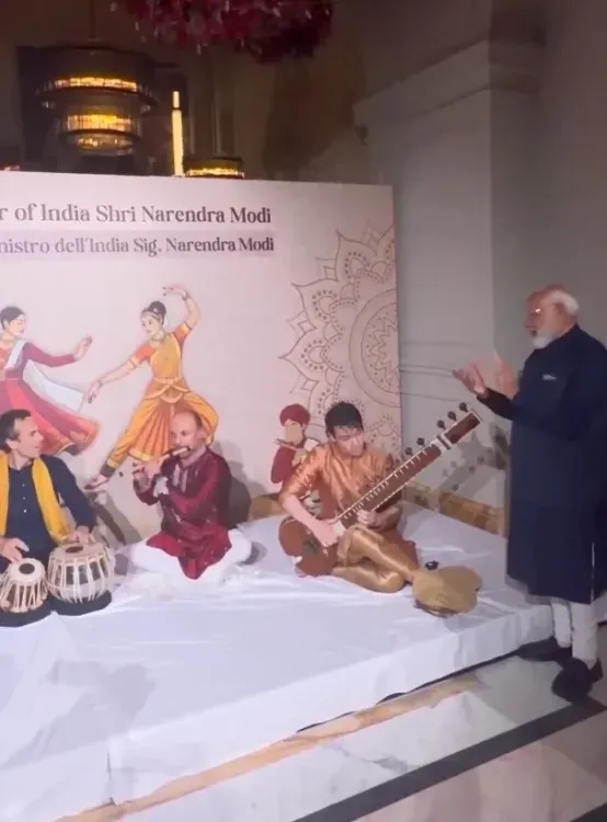 Italian artists perform Hamsadhwani raga for PM Modi in Rome