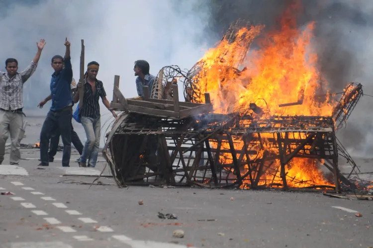 Are Indian Students in Bangladesh Facing Rising Fear Amid Political Upheaval?