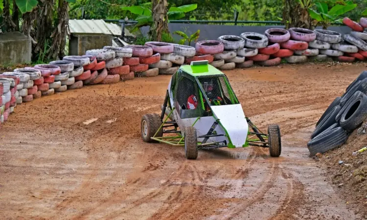 How are Indians Performing at the FIA Asia Pacific Motorsport Championship in Sri Lanka?