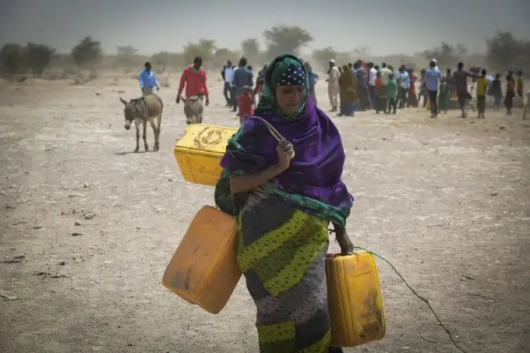 Moyale violence displaces thousands; 50,000 cross into Kenya, UN warns