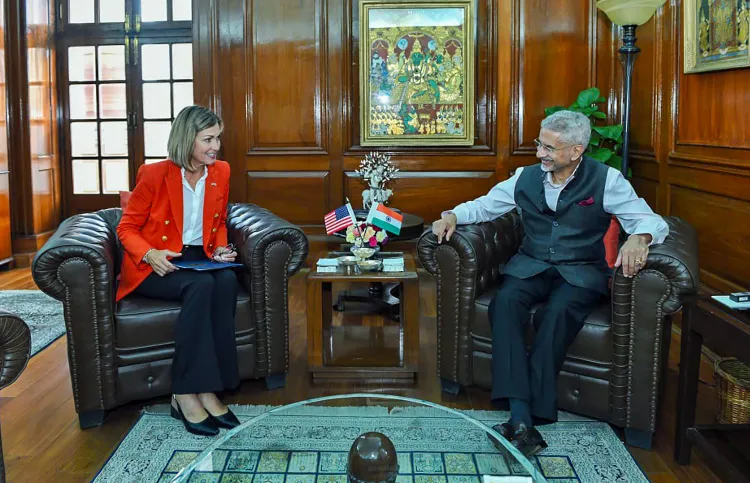 How is Iowa Governor Kim Reynolds Advancing India-US Trade Relations?