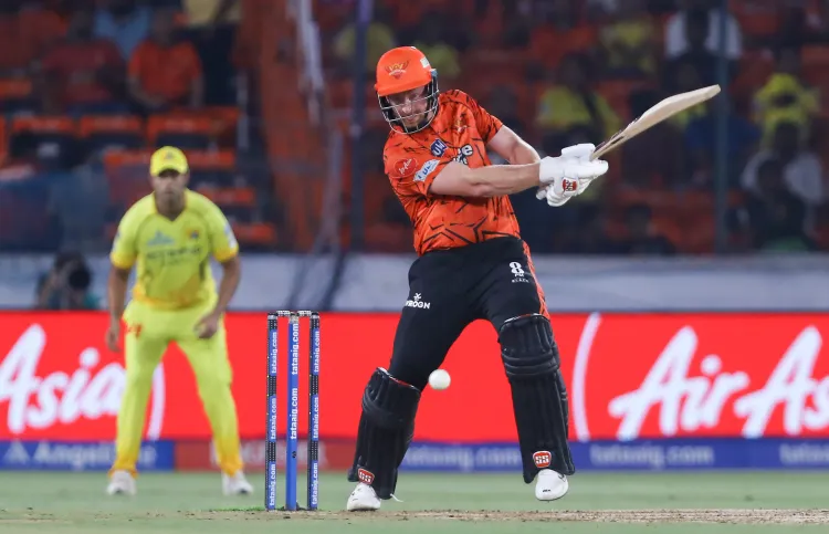 आईपीएल 2026: अभिषेक शर्मा और हेनरिक क्लासेन की शानदार बल्लेबाजी, CSK के खिलाफ SRH ने बनाए 194 रन