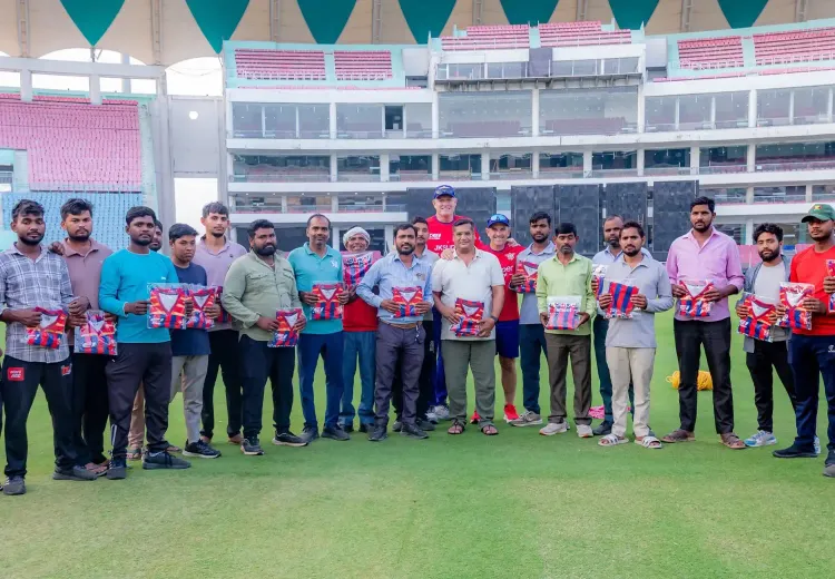 IPL 2026: LSG Coaches Gift Jerseys to Groundsmen at Ekana Stadium