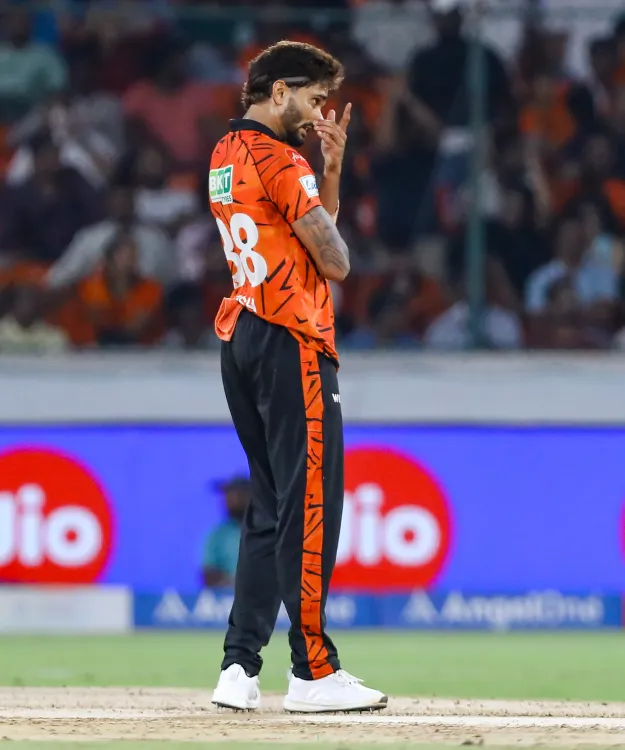 SRH opt to bat first against KKR; Reddy ruled out with illness in IPL match 45