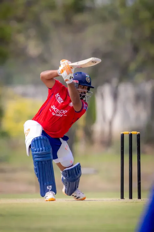 IPL 2026: Pant and Team Gear Up in LSG's Practice Match