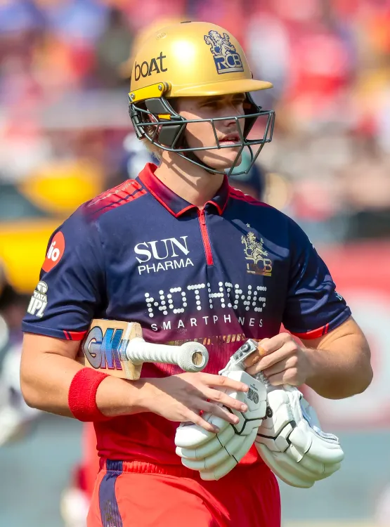 IPL 2026: Jacob Bethell ruled out with finger injury, RCB face playoff blow
