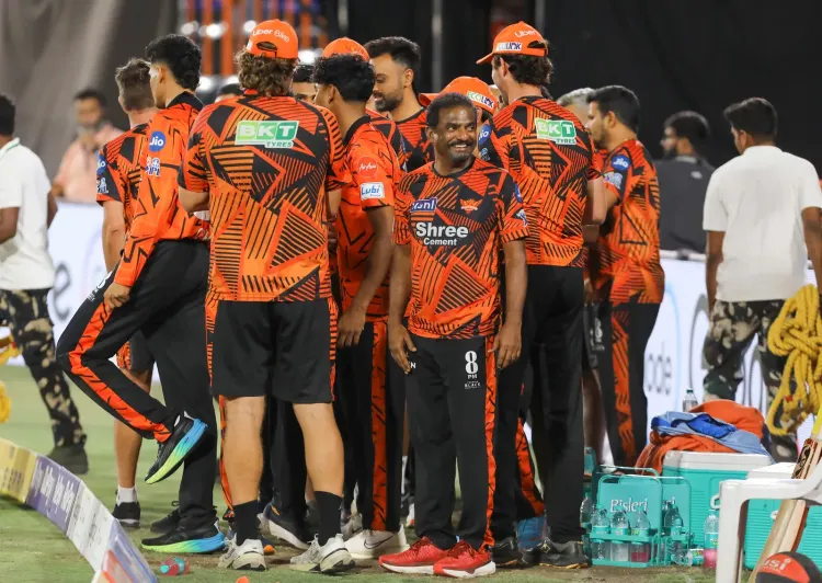 SRH beat RCB by 55 runs in IPL 2026: Kishan, Klaasen power 255/4