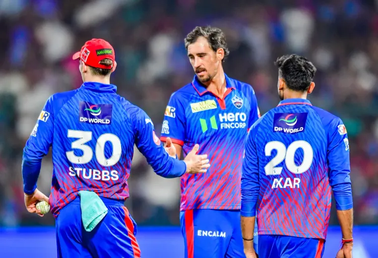 IPL 2026: Starc's 15th over cost RR 20 runs, admits Rathour after DC defeat