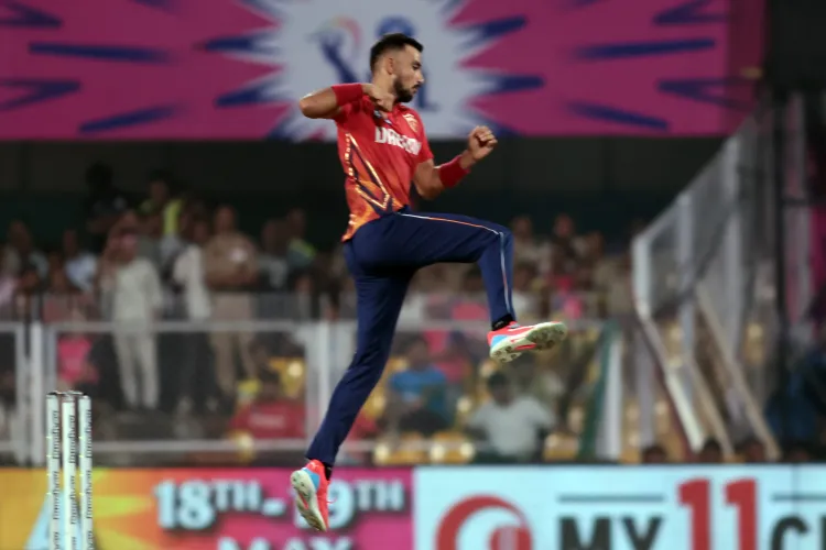 आईपीएल के एक सीजन में सबसे ज्यादा विकेट लेने वाले गेंदबाजों की लिस्ट