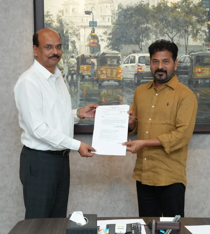 Who is the new Telangana Police Chief, IPS officer Shivadhar Reddy?