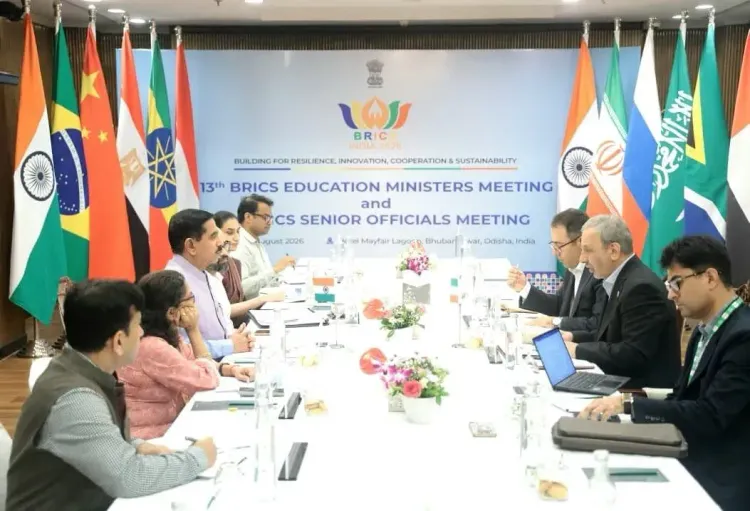 ब्रिक्स शिक्षा बैठक: प्रह्लाद जोशी से मिले ईरानी मंत्री, भारत-ईरान शिक्षा सहयोग पर बनी सहमति