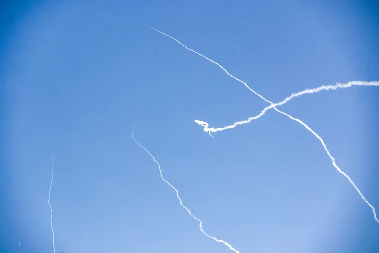 ईरान ने इजरायल पर फिर से मिसाइलें दागीं, डिफेंस सिस्टम सक्रिय: आईडीएफ