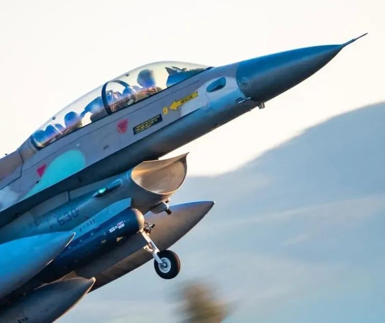 इराक में अमेरिकी केसी-135 विमान दुर्घटना: चार क्रू सदस्यों की मौत की पुष्टि