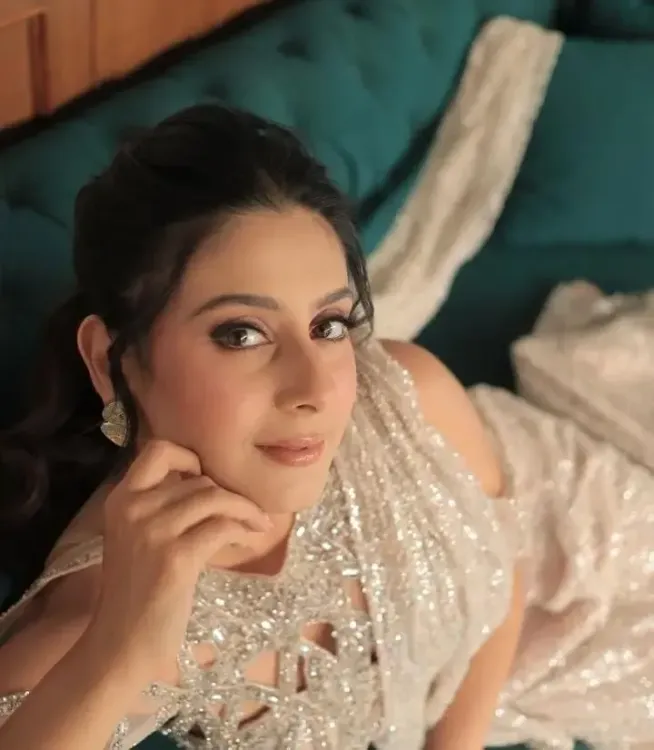 Is Isha Malviya Ready to Make Her Bollywood Debut?