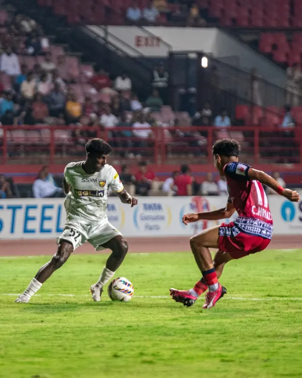 ISL 2024-25: Prakadeswaran's Stunning Goal Can't Save Chennaiyin FC from 4-1 Loss