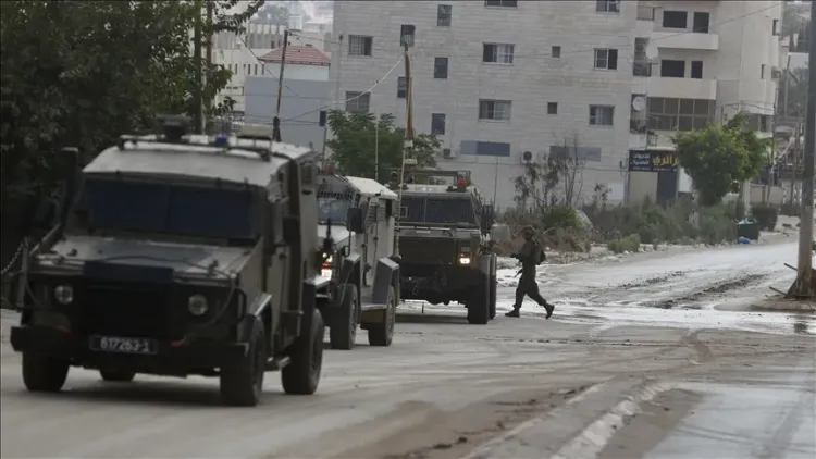Israeli Armed Forces Report Armoured Unit Readies for Gaza Ground Missions