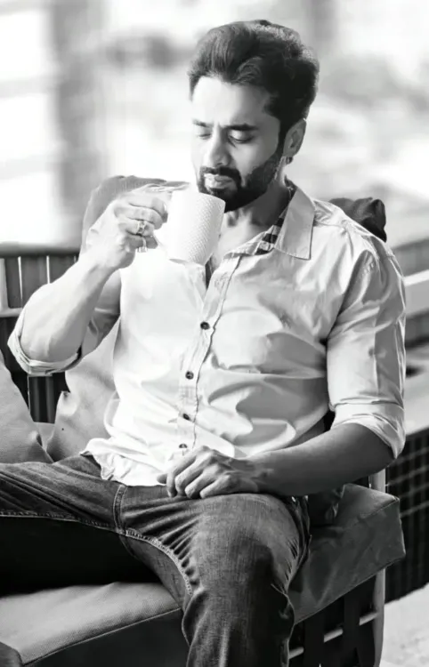 Jackky Bhagnani enjoys Mumbai monsoon from balcony amid busy work schedule
