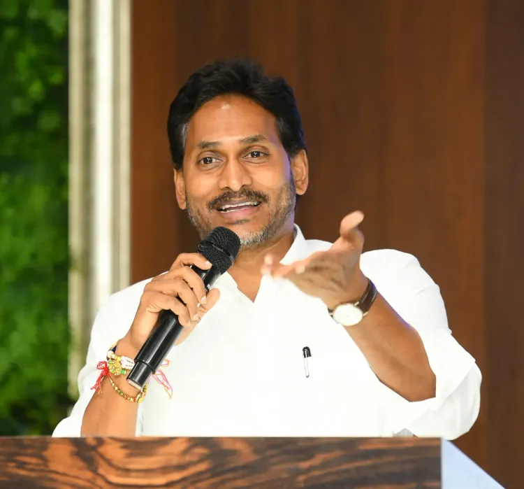 Jagan Reddy urges YSRCP cadres to contest every local body seat amid anti-incumbency wave