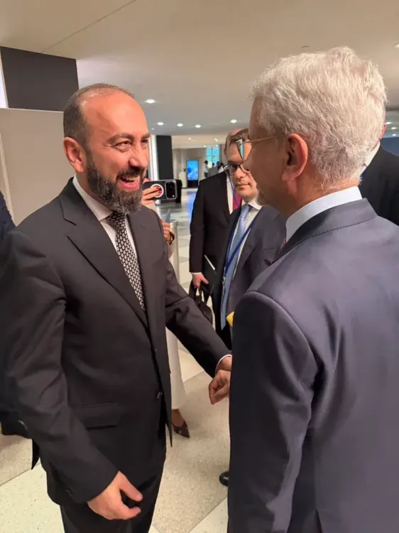 Jaishankar meets Armenian FM Mirzoyan