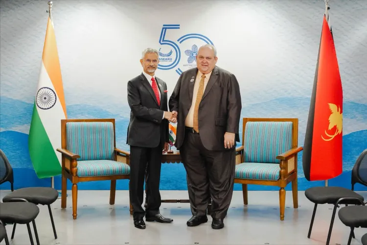 Jaishankar Meets PNG FM Tkatchenko on Sidelines of ASEAN in Manila