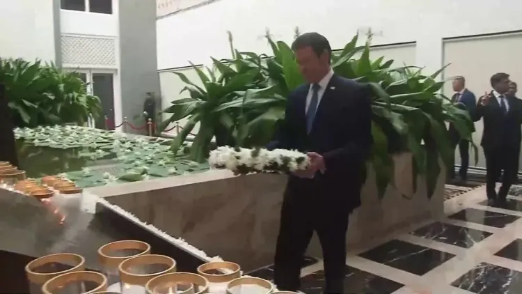 Jaishankar, Rubio Pay Tribute at 26/11 Taj Memorial in Mumbai