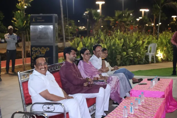 Jal Shakti Minister C. R. Paatil meets youth influencers in Surat