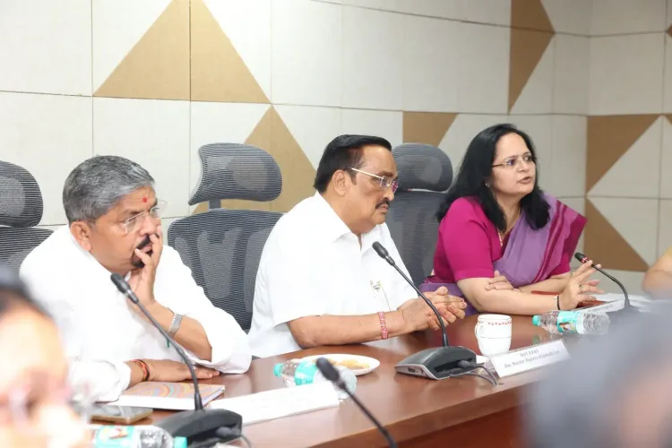 Jal Shakti Minister Paatil Holds Review Meets in Navsari