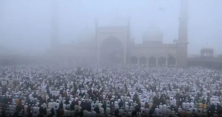 जामा मस्जिद में ईद-उल-फितर की नमाज, अमन और भाईचारे की दुआ
