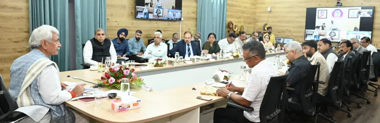 उच्च शिक्षा परिषद की बैठक: LG मनोज सिन्हा ने जम्मू-कश्मीर में शिक्षा सुधार की व्यापक रणनीति पर दिया जोर
