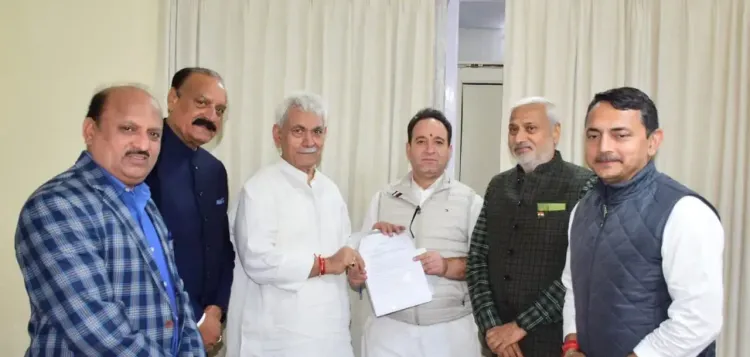 क्या जम्मू-कश्मीर में एमबीबीएस दाखिलों को लेकर उपराज्यपाल से मिले विपक्षी नेता?