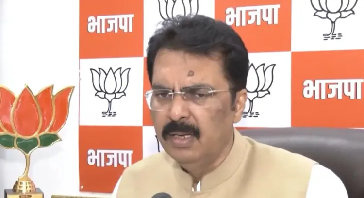 जमुई छेड़छाड़ मामला: BJP ने कहा — दोषियों को बख्शा नहीं जाएगा, SIT गठित; तेजस्वी राहुल ने साधा निशाना