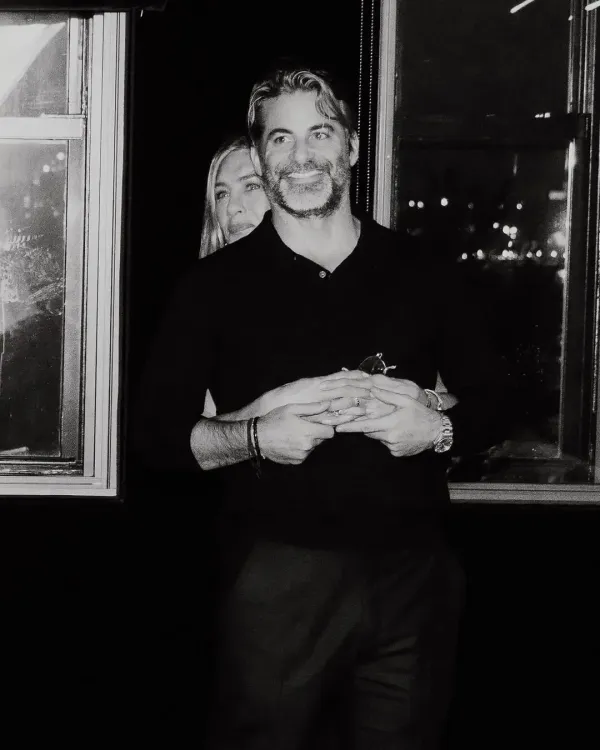 Did Jennifer Aniston Just Make Her Relationship with Jim Curtis Instagram Official?