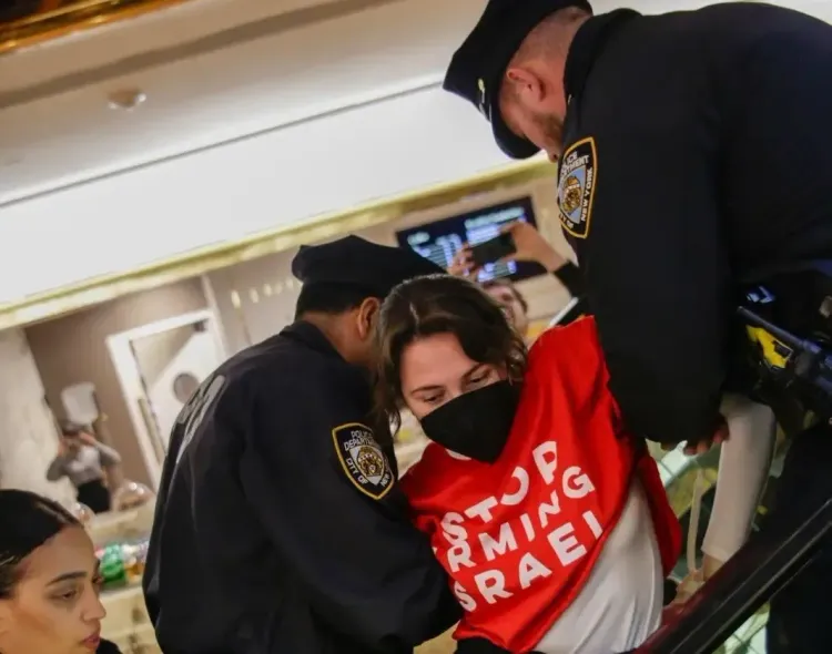 Jewish Activists Stage Protest at Trump Tower for Pro-Palestine Advocate