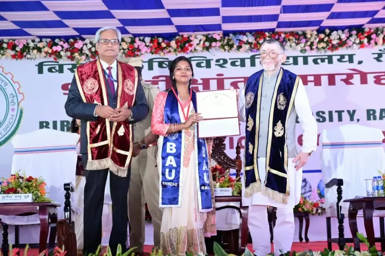 बीएयू नौवां दीक्षांत समारोह: 387 विद्यार्थियों को डिग्री, 12 को स्वर्ण पदक; राज्यपाल ने कहा — खेत में दिखे अनुसंधान की सफलता