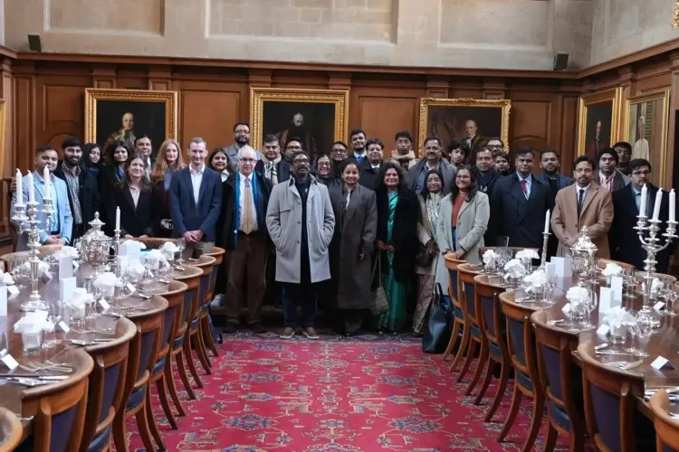 क्या झारखंड के मुख्यमंत्री हेमंत सोरेन ने ऑक्सफोर्ड यूनिवर्सिटी के ऑल सोल्स कॉलेज का दौरा किया?